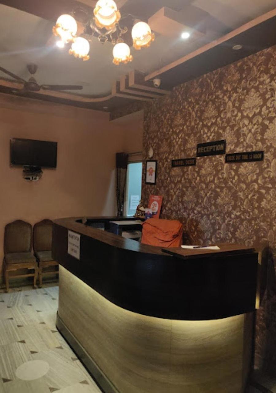 Liberty Guest House ורנאסי מראה חיצוני תמונה